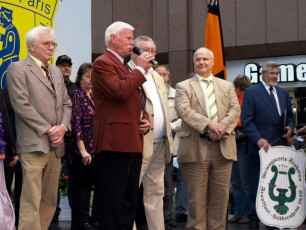 03_Presentation im NWZ-10